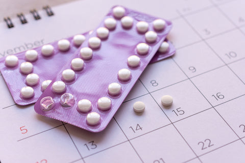 Progesteronmangel: Ein Blister mit der Antibaby-Pille