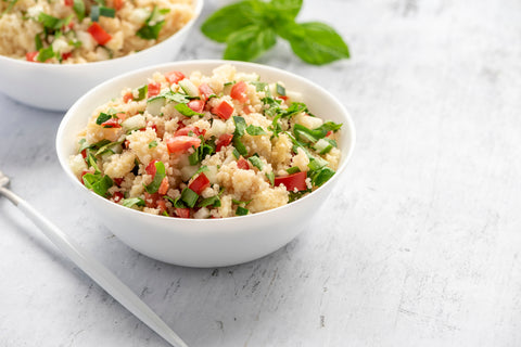 Eine Schüssel Couscous-Salat