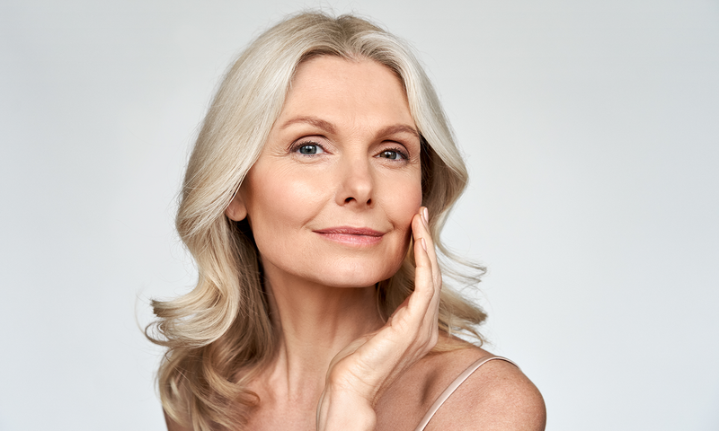 Ältere Frau: MSM kann das Hautbild verbessern