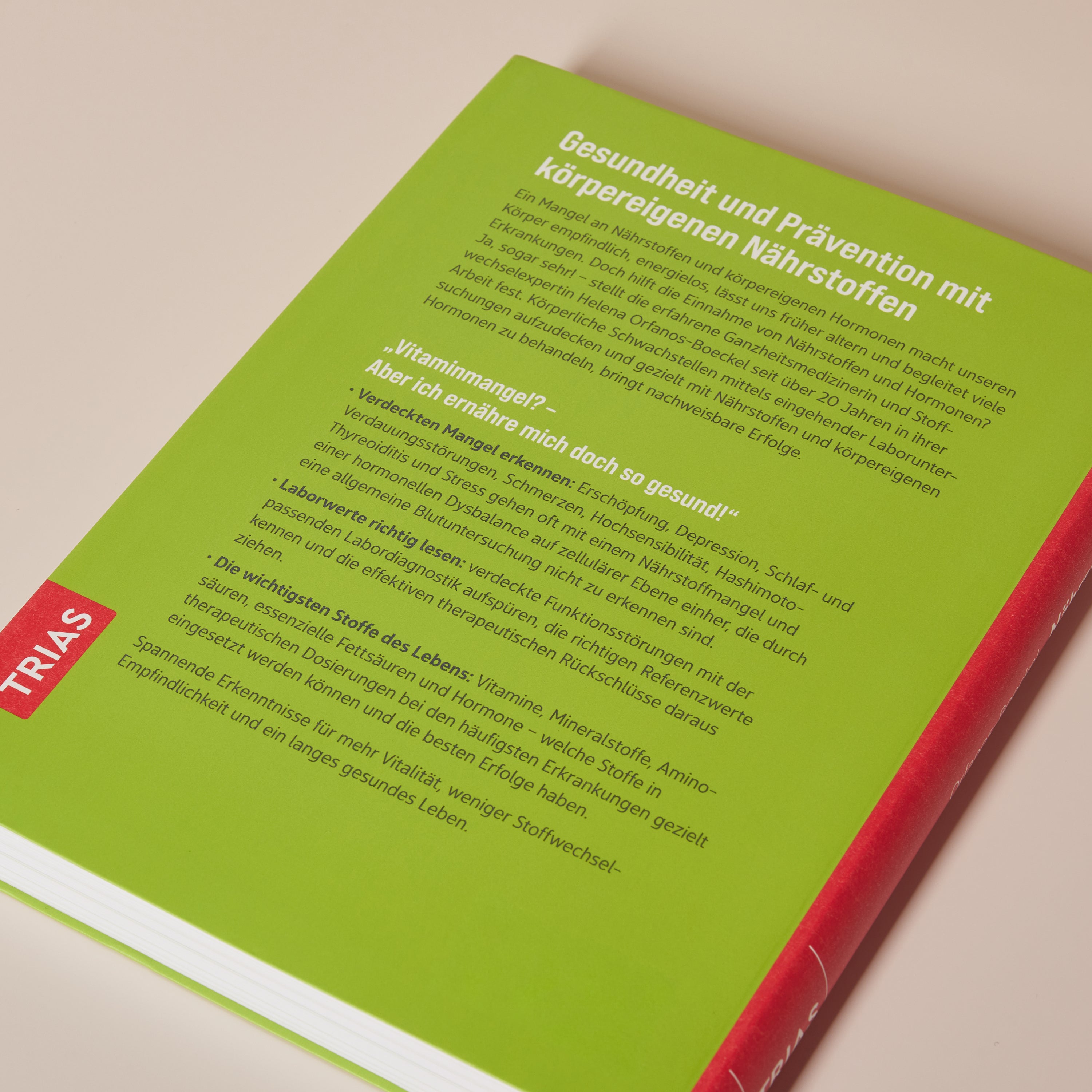 Buch “Nährstoff-Therapie” von Dr. Orfanos Boeckel - VitaMoment Produkt