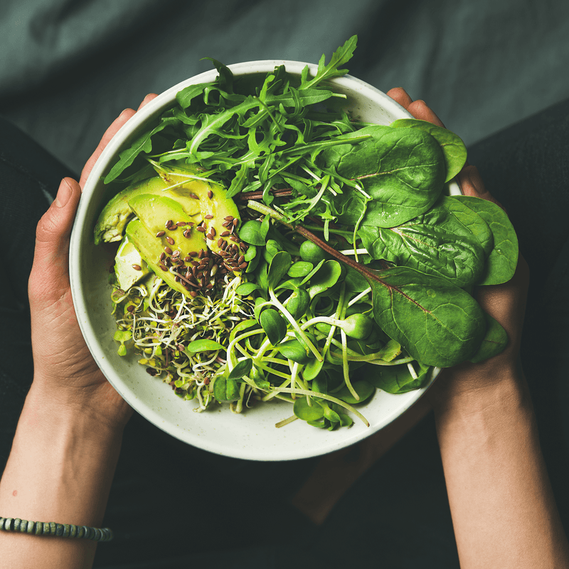 Vegane speise auf teller